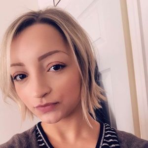 Meet your Posher! Suzanne